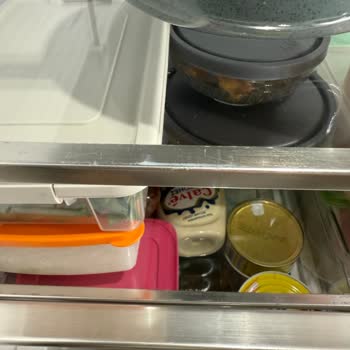 Siemens Buzdolabı Raflarındaki Çizilme Sorunu