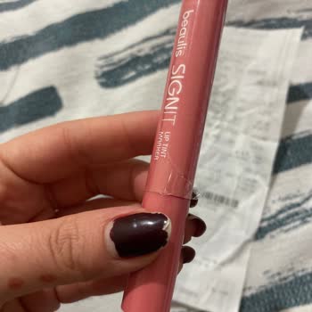 Aldığım Lip Tint Daha İlk Günden Kurudu