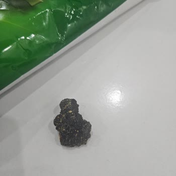 Patos Cips Paketinden Çıkan Gizemli Cisim Şoku!