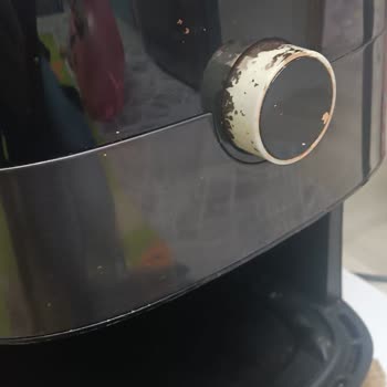 Arzum Airfryer Parçalarına Ayrıldı