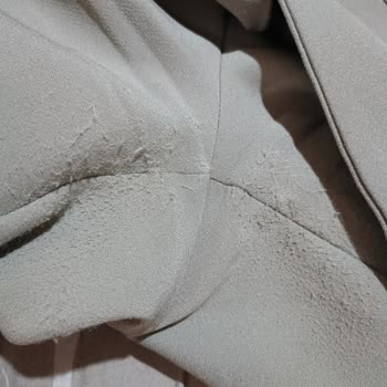 DeFacto Pantolonun Hızla Tüylenmesi