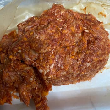 Kasap Köftede Beklenmedik Kuru Fasulye Kokusu