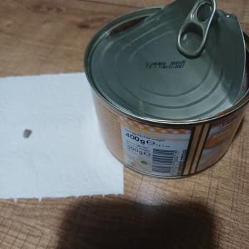 Tamek Konserve İçinden Çıkan Taşla Şok Oldum