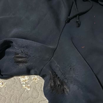 Nike Eşofmanlarında Tüylenme Ve Yırtılma Sorunu