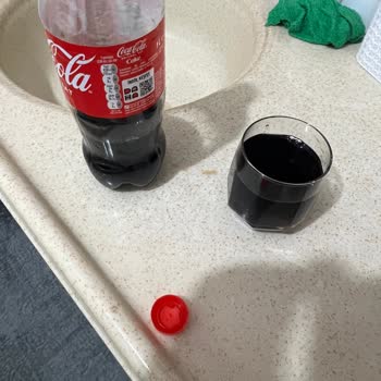 Coca-Cola Üzerindeki Tarih Çelişkisi Ve Asit Sorunu