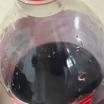 Coca-Cola Üzerindeki Tarih Çelişkisi Ve Asit Sorunu