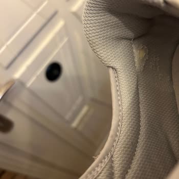 New Balance Ayakkabıda Erken Yıpranma Ve İade Sorunu