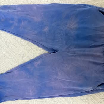 Zeero Kıyafetleri Kullanılamaz Hale Getirdi!