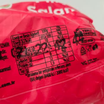 Lezitta Piliç Salamda Tüy Şoku