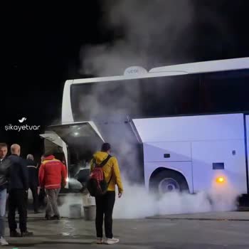 Es Turizm Bursa-Ankara Yolculuğum Sırasında Otobüsün Motoru Yandı!
