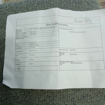 Adidas Ayakkabıda Beklenmedik Çatlama Sorunu