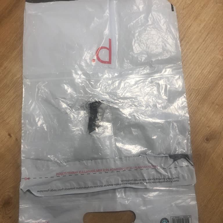 Penti Siparişimde Kargo Hasarı Ve İlgisizlik