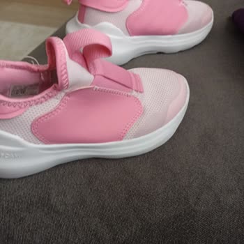 Adidas Çocuk Ayakkabısında Yıkama Sonrası Silinen Çizgiler!