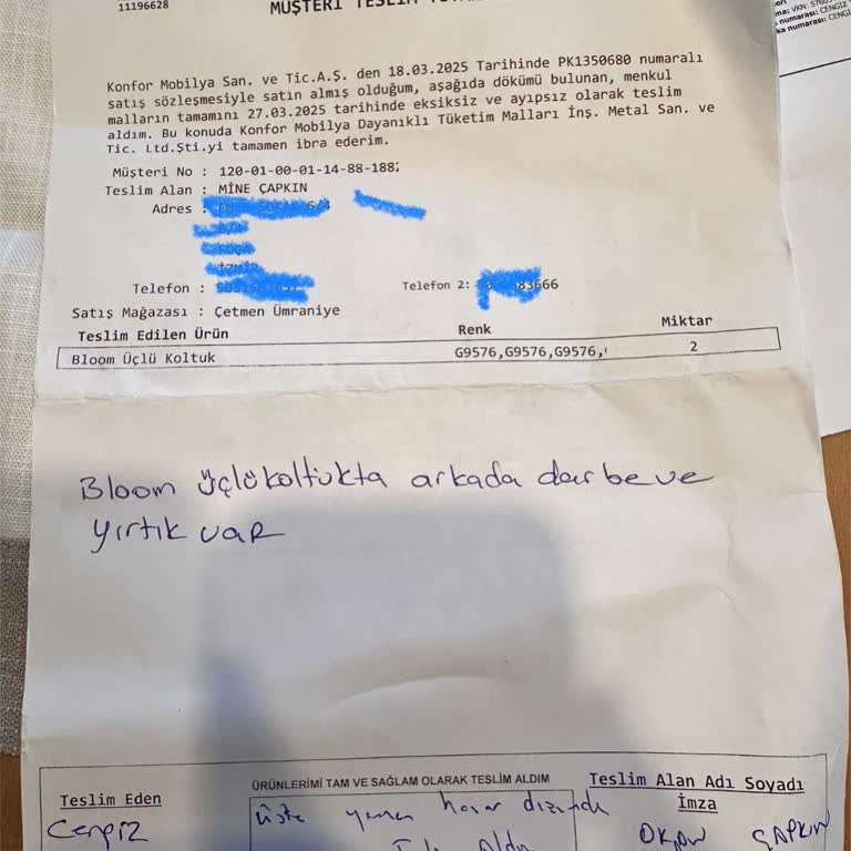 Kırık Ve Yırtık Koltuk İçin İlgisizlik Ve Değişim Sorunu