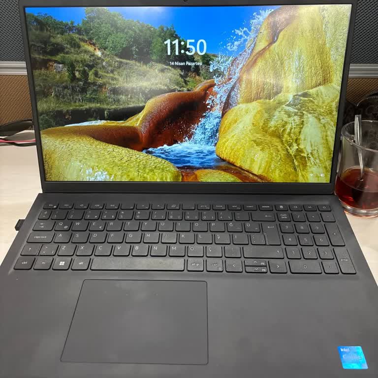 Sanaldestek Bilişim A. Ş. Yavaş Ve Sorunlu Bilgisayar Deneyimi