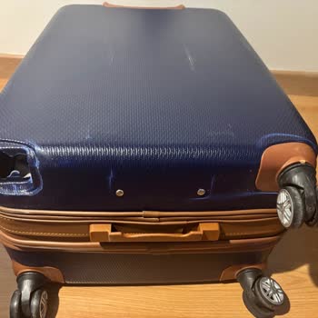 Türk Hava Yolları'nda Hasarlı Bagaj Ve İlgisizlik