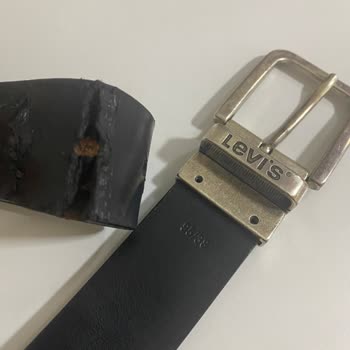 Levis Deri Kemer Aldatmacası: 1 Ayda Parçalandı
