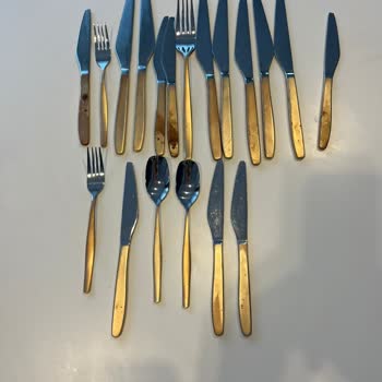 Paslanmaz Çatal Bıçak Takımında Pas Ve Leke Sorunu