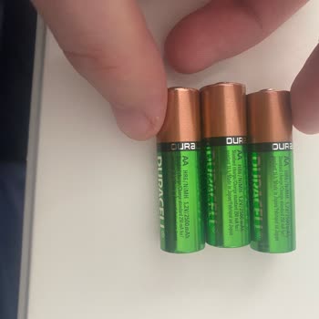 Garanti Süresi Dolmadan Bozulan Duracell Şarjlı Piller