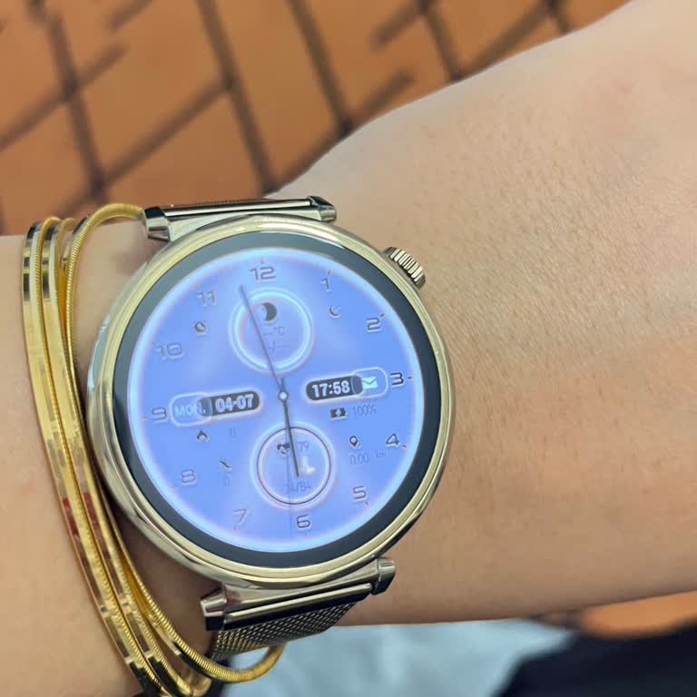 My Huawei Watch 5 Loses Connection After 5 Meters and Won’t Reconnect