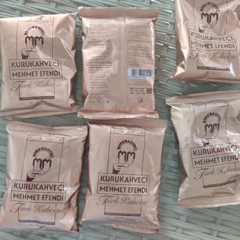 M***** Efendi Türk Kahvesi'nde Hayal Kırıklığı: Bayat Ve Acı Tat