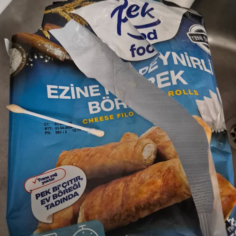 Hijyen Skandalı: Börek Paketinden Çıkan Kulak Pamuğu
