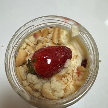 Hijyen Sorunu: Yummy Cup'ta Saç Çıktı