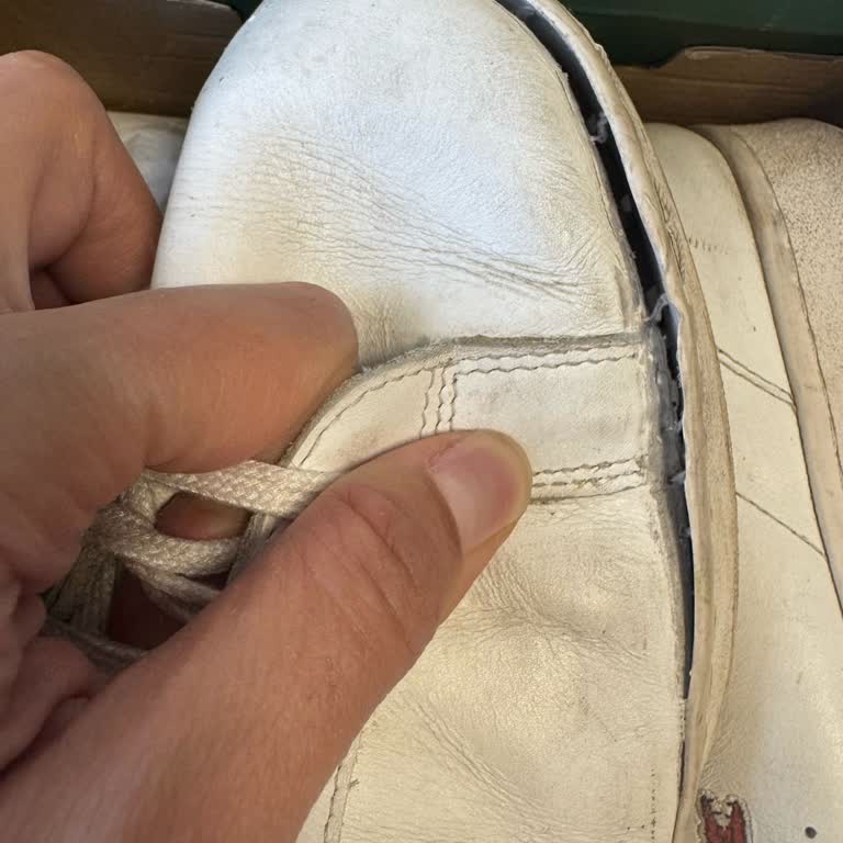 Lacoste Shoes I Bought on Trendyol Fell Apart and Were Not Sent for Evaluation