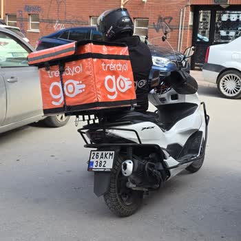 Trendyol Kuryesinin Saygısız Davranışı