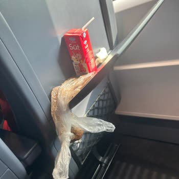 TCDD Hızlı Trende Hijyen Sorunu ve İlgisizlik