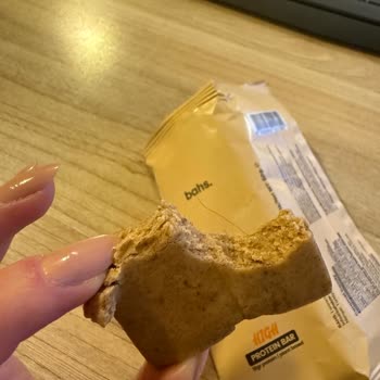 Protein Bar İçinden Çıkan Kıl Şoku