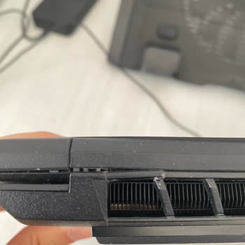 PTT Kargo İle Taşınan Laptopun Hasar Görmesi Ve Müşteri Mağduriyeti