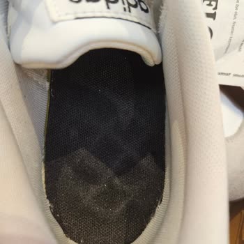 Adidas Ayakkabıda Taban Çökmesi Ve Rahatsızlık