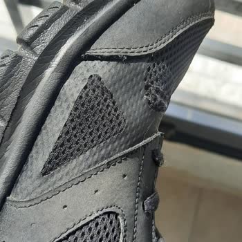Skechers Ayakkabılarında File Sökülmesi Sorunu