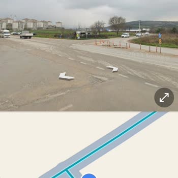 Bursa'da Tehlikeli Yol Ayrımı İçin Acil Önlem Talebi