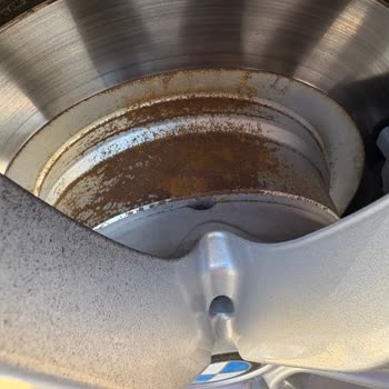 Yeni BMW Aracımda Paslanma Sorunu