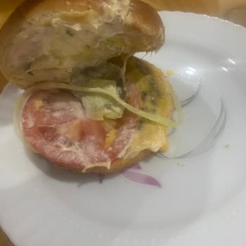 Buz Gibi Gelen Yemek Ve Sorumsuz Müşteri Hizmetleri