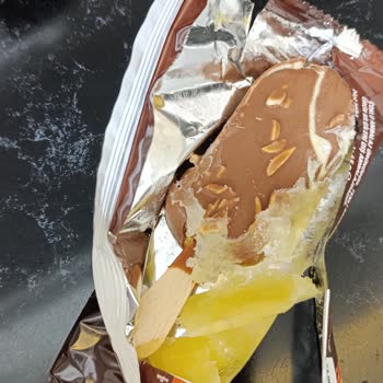 Dondurmaların Sağlık Tehdidi: A101 Market Zincirinde Erimiş Ürünler