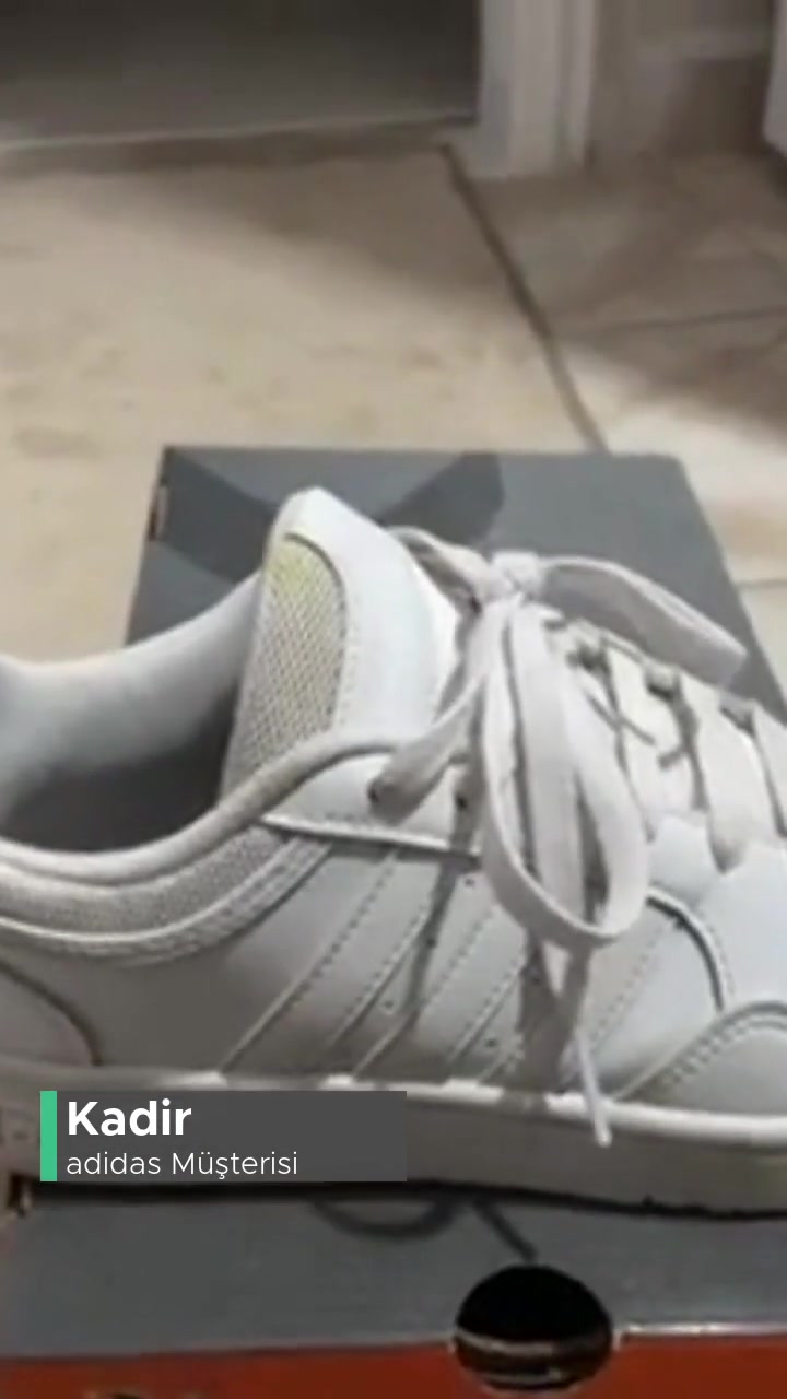 Adidas Sürekli Kullanıcı Hatası Deyip Ürününün Arkasında Durmaması! videonun kapak resmi