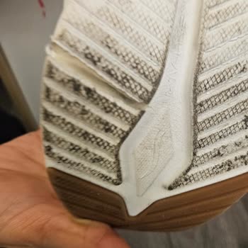 Skechers Ayakkabılarının Taban Sorunu Ve Yetersiz Müşteri Hizmeti