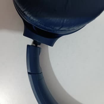 JBL Kulaklık Kendi Kendine Kırıldı: Kullanıcı Hatası Değil