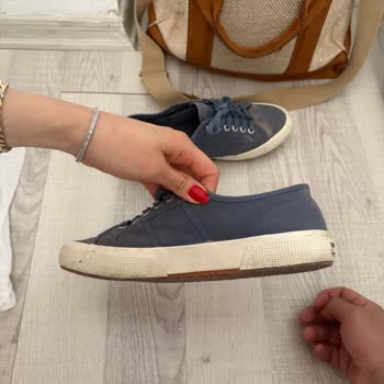 Kullanılmış Ayakkabı İle Rezil Olduk: Doğum Günü Kabusu