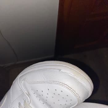 Hızla Deforme Olan Air Jordan Ayakkabılar