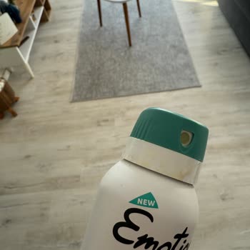 Deodorantın Kapalı Kapağına Rağmen Sızıntı Ve Yoğun Koku Sorunu