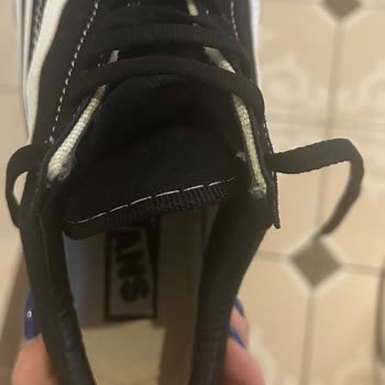 Sahte Ayakkabı Ve Kapanan Mağaza Sorunu