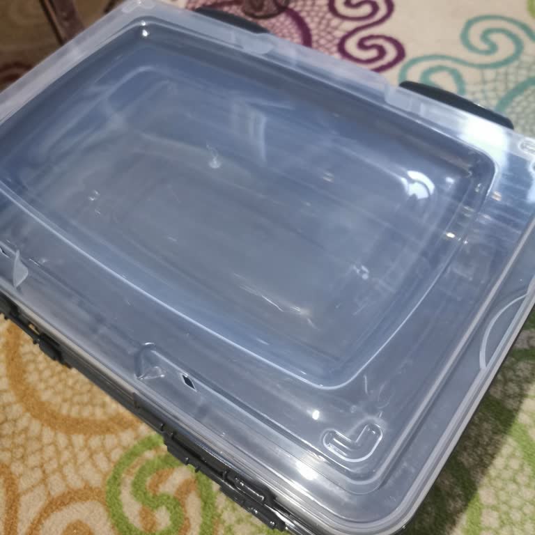 Sapsız Gelen Pasta Kabı: Müşteri Hizmetleri Sessiz