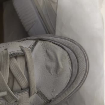 Nike Ayakkabıda Beklenmedik Kusur