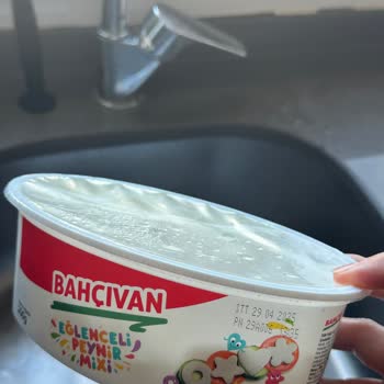 Bahçıvan Peynirde Şaşırtıcı Yabancı Madde