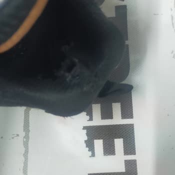 Skechers Ayakkabıda Erken Deformasyon Sorunu