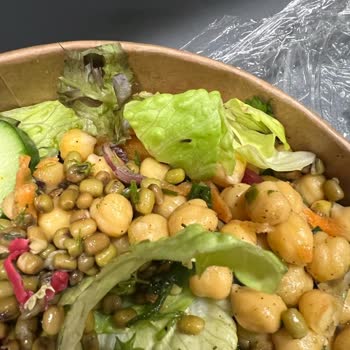 Ataşehir Şubesinde Böcekli Sipariş Ve İletişim Sorunu